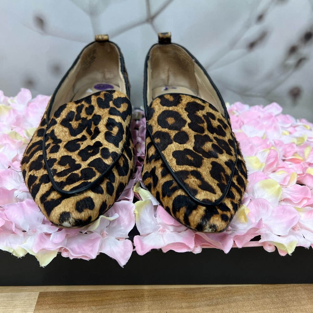 Franco Sarto Leopard Print Pointed Toe flats Loafers - Picture 8 of 12